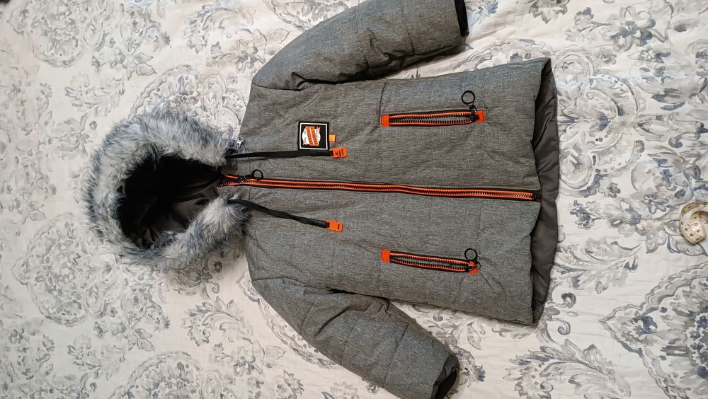 Дитяча зимова куртка