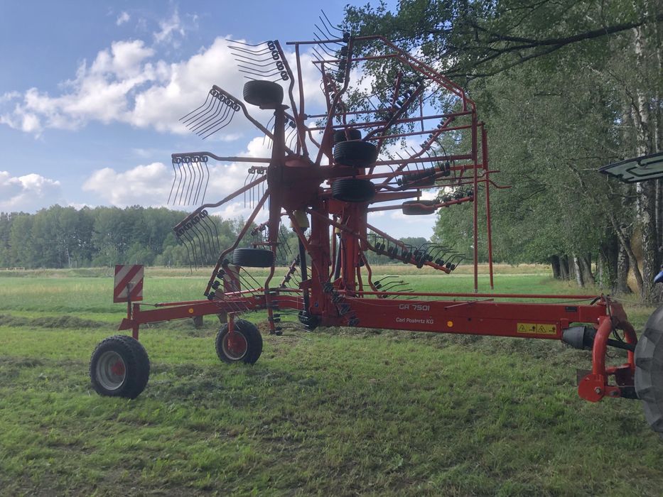 Zgrabiarka Kuhn Ga 7501