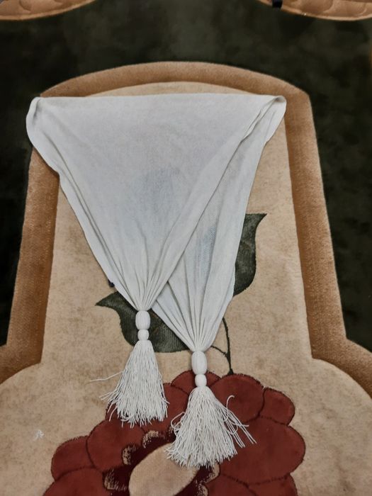 Продам шарфик молочного цвета