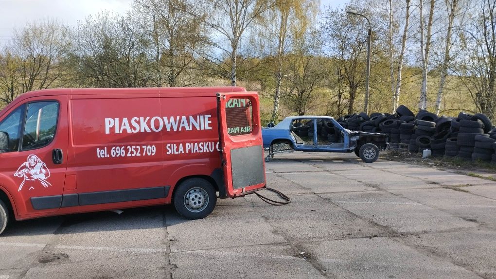 Piaskowanie mobilne i stacjonarne z malowaniem