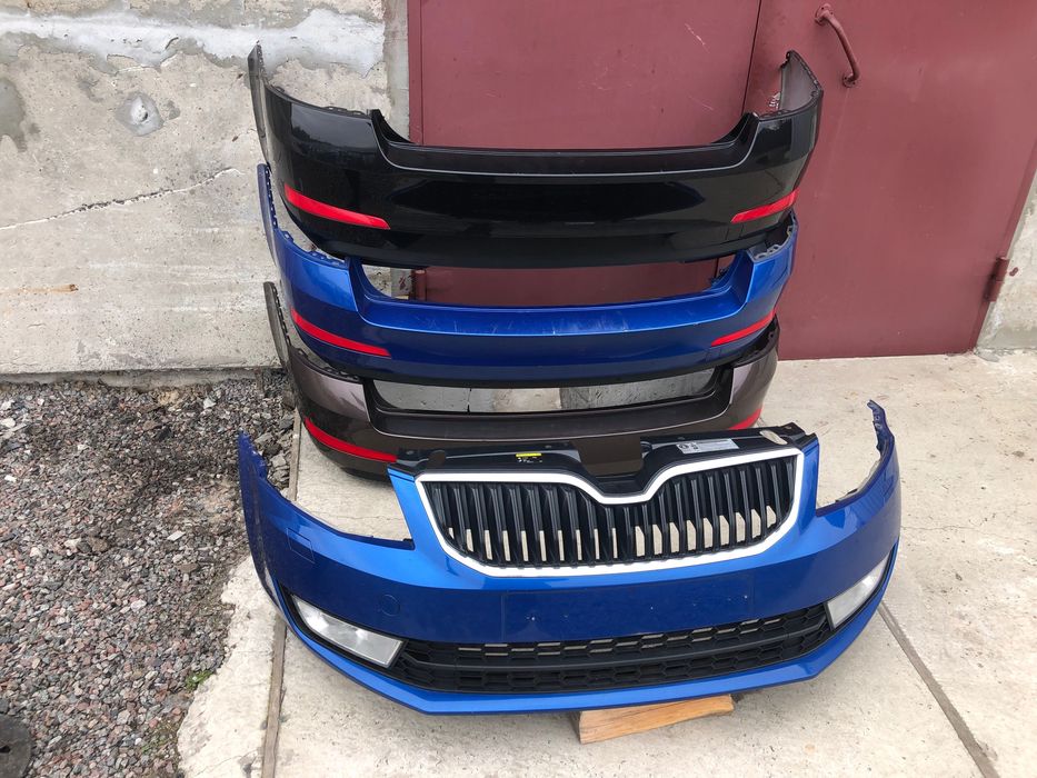 Бампер Решітка бампера Шкода Октавія А7