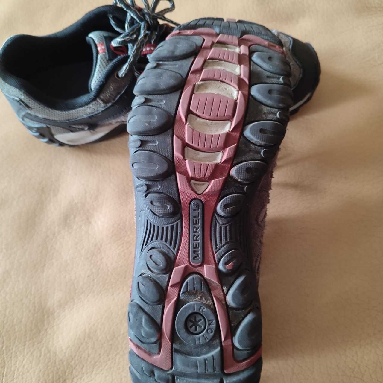 Sapatilha Trekking Merrell Nº42