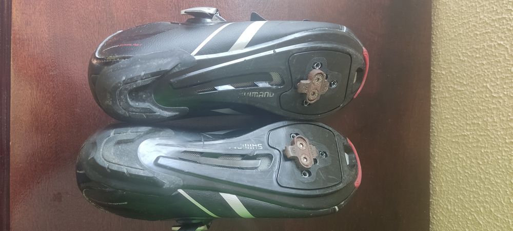 Sapatos ciclismo shimano R088 - 44