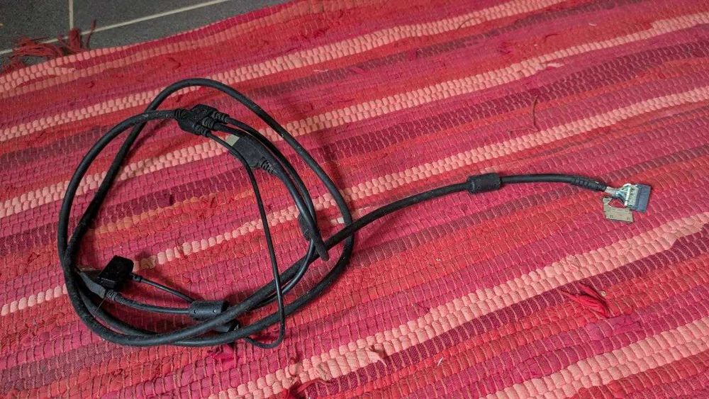 Cintiq 13HD Creative Pen Display (PEÇAS)- TUDO FUNCIONA MENOS UM CABO