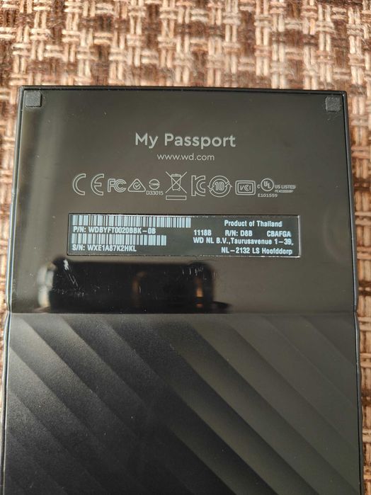 Зовнішні жорсткі диски WD My Passport; Toshiba