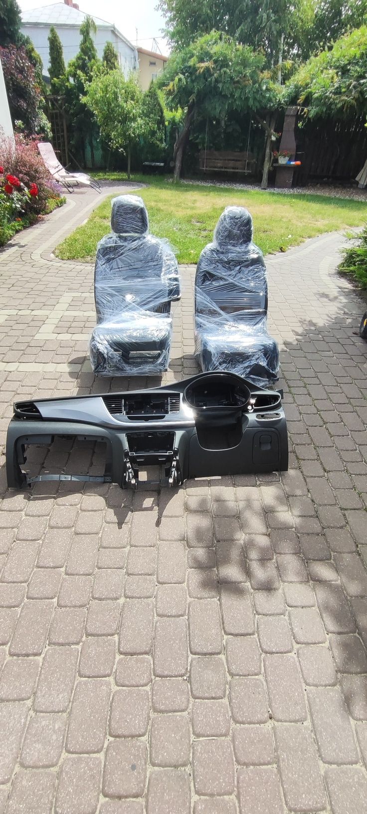 Siedzenia przód Opel Mokka x