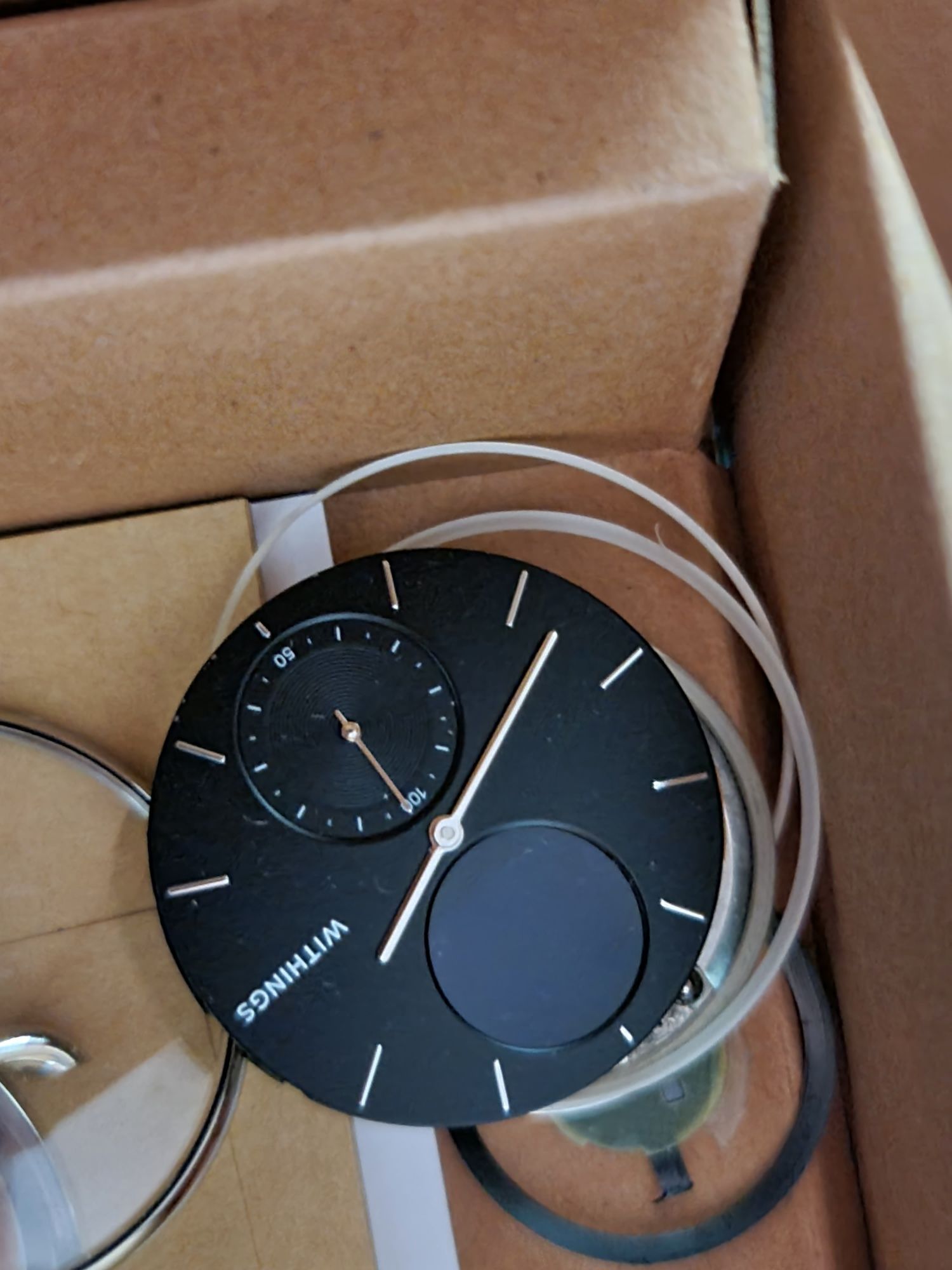 USZKODZONY Smartwatch Withings ScanWatch HWA09