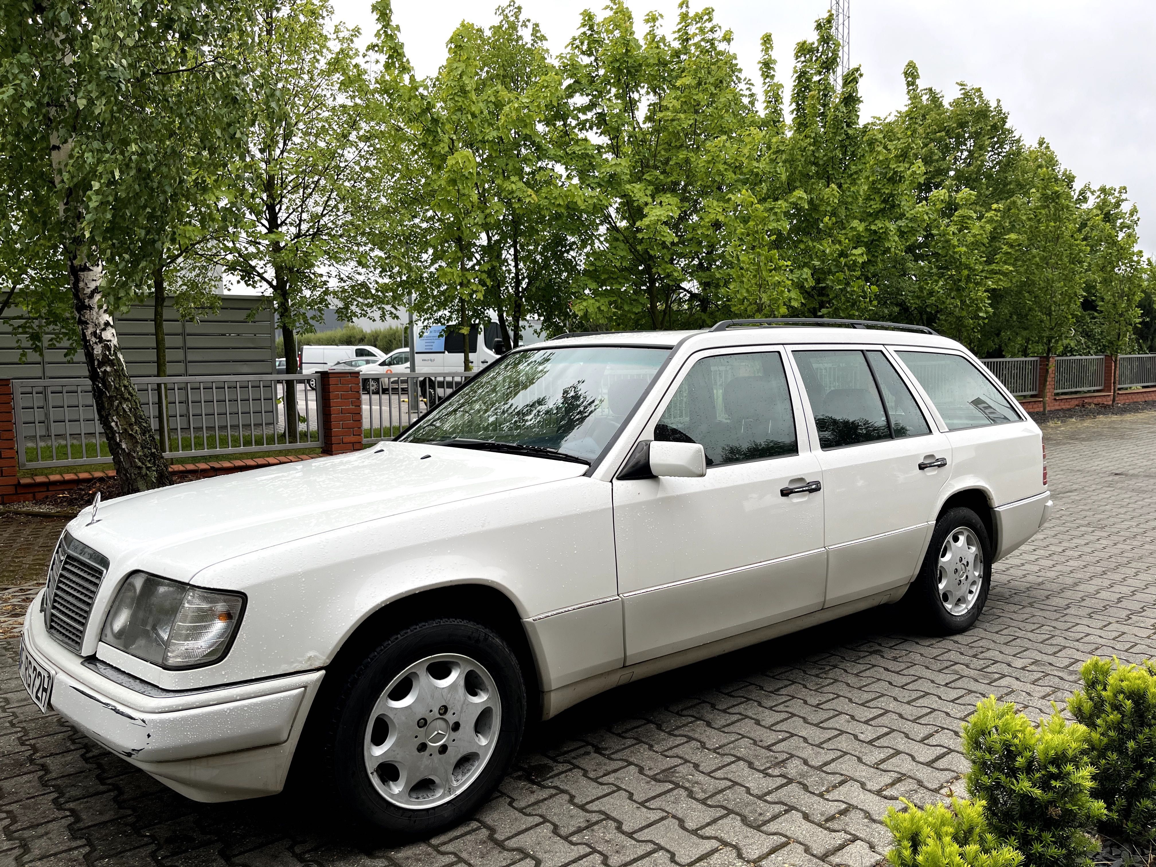 Mercedes W124 Kombi 3.0TD. Oryginal.  280 tys km. bogata wersja