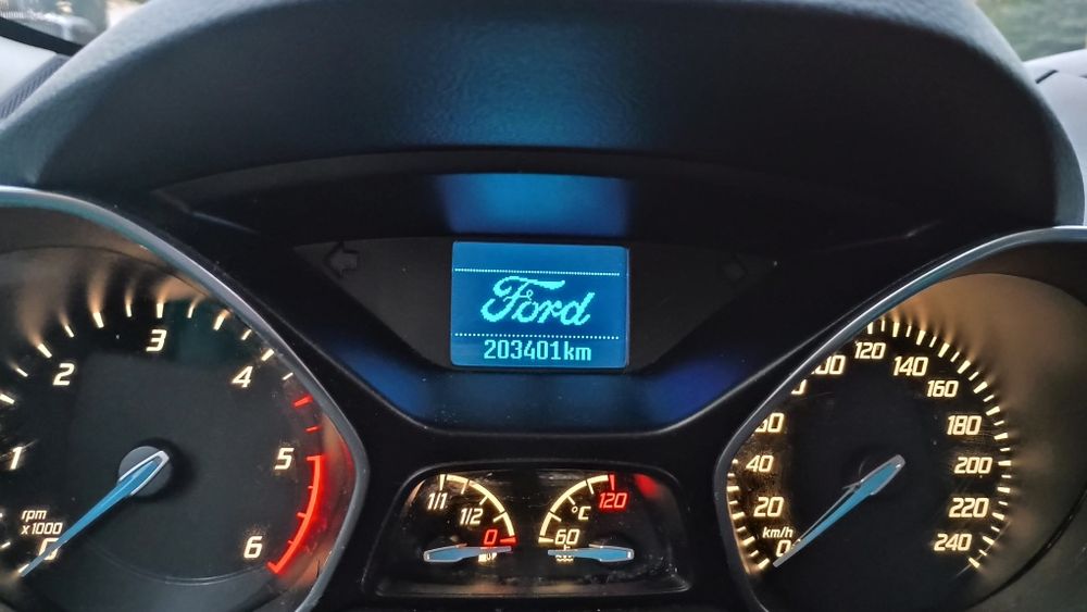 Ford c-max 2015 zadbany
