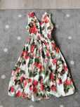 Piękna sukienka letnia MIDI boho w truskawki na wesele