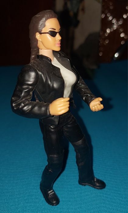 Tomb Raider figura ( Lara Croft)