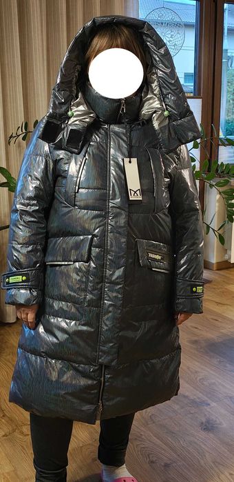 Kurtka puchowa długa z kapturem