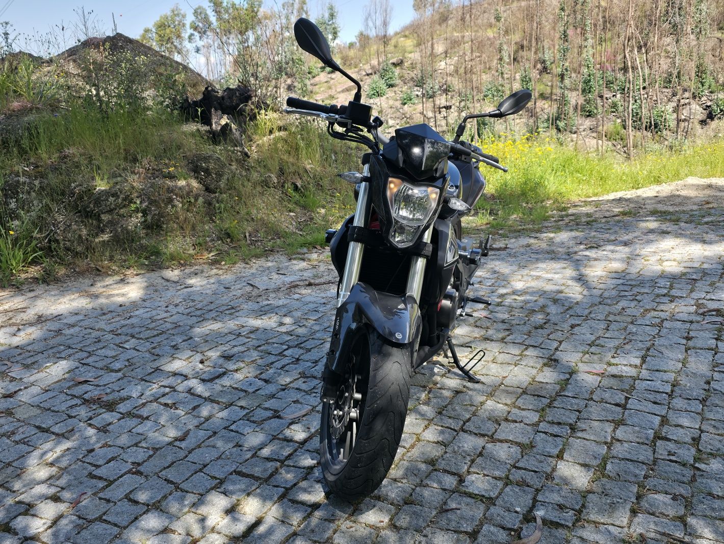 Benelli bn 302 igual a novo
