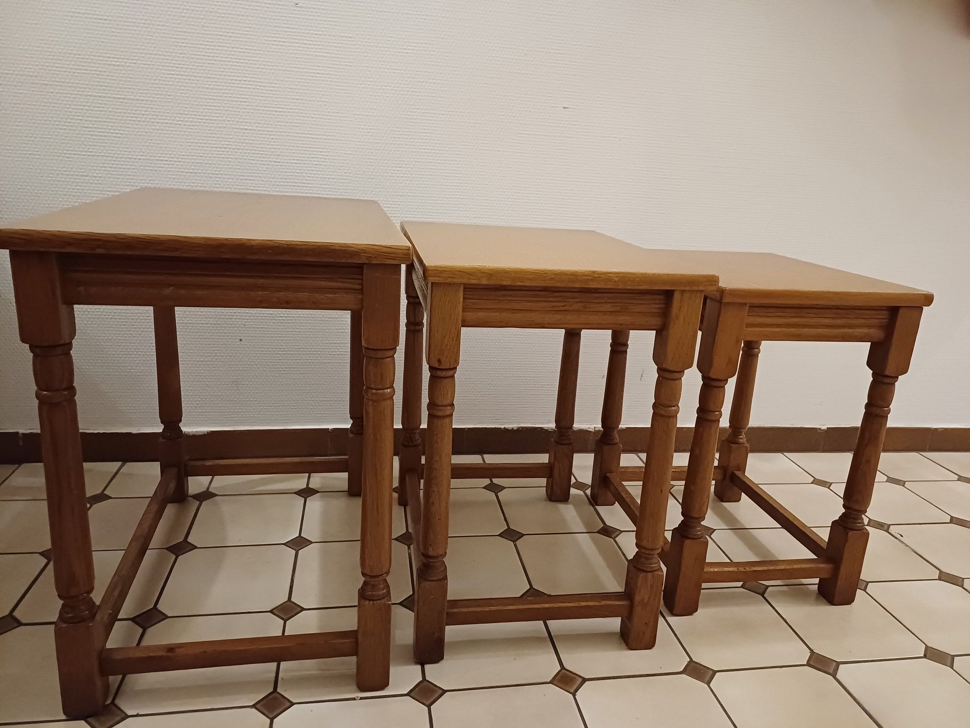 Столики винтаж приставные, стол кофейный  Западная Европа