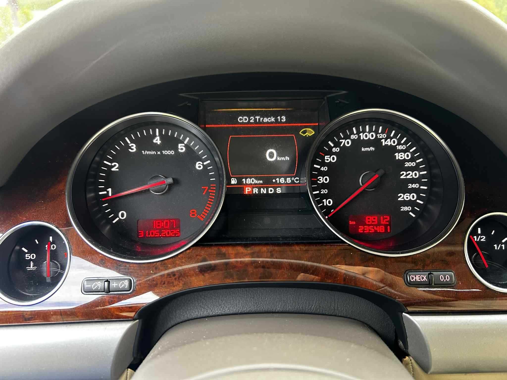 Audi A8D3 Quattro BDB Stan