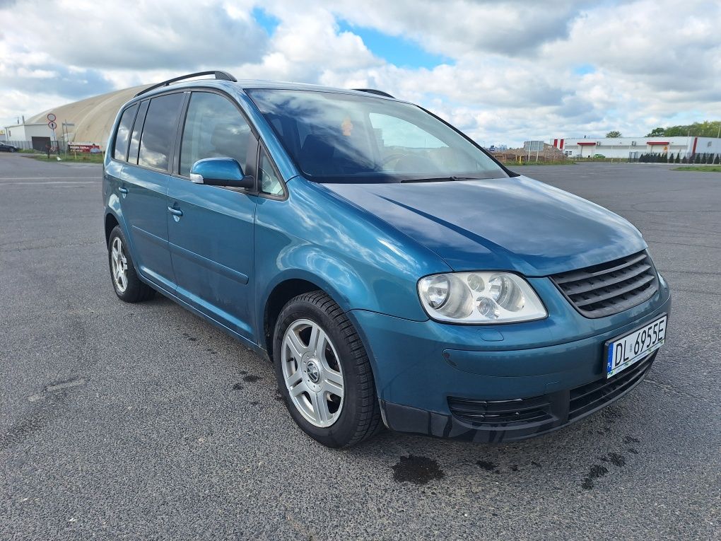 Volkswagen Touran 2004 7osobowy