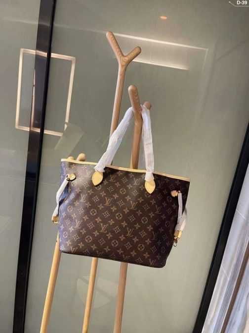 Louis Vuitton Torebka damska torba w pudełku, skóra od reki 78541-1