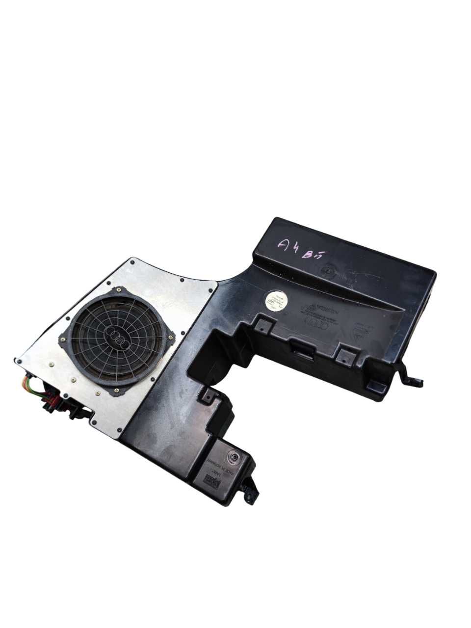 Audi A4 B5 Kombi Avant Subwoofer Głośnik