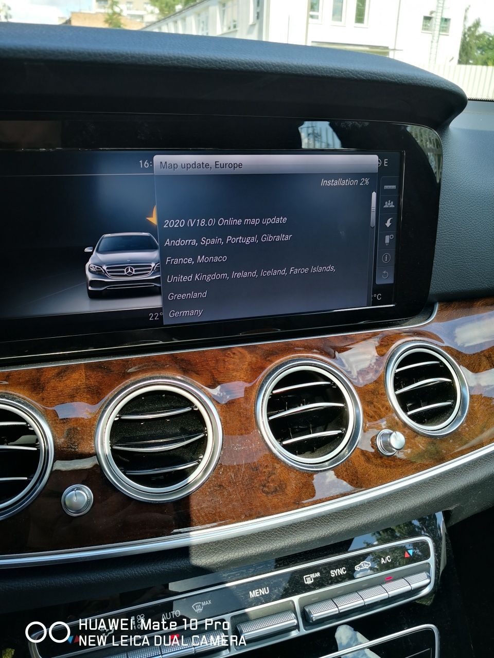 Mercedes Konwersja USA->EU Menu PL Navi Światła AppleCarPlay, MBUX