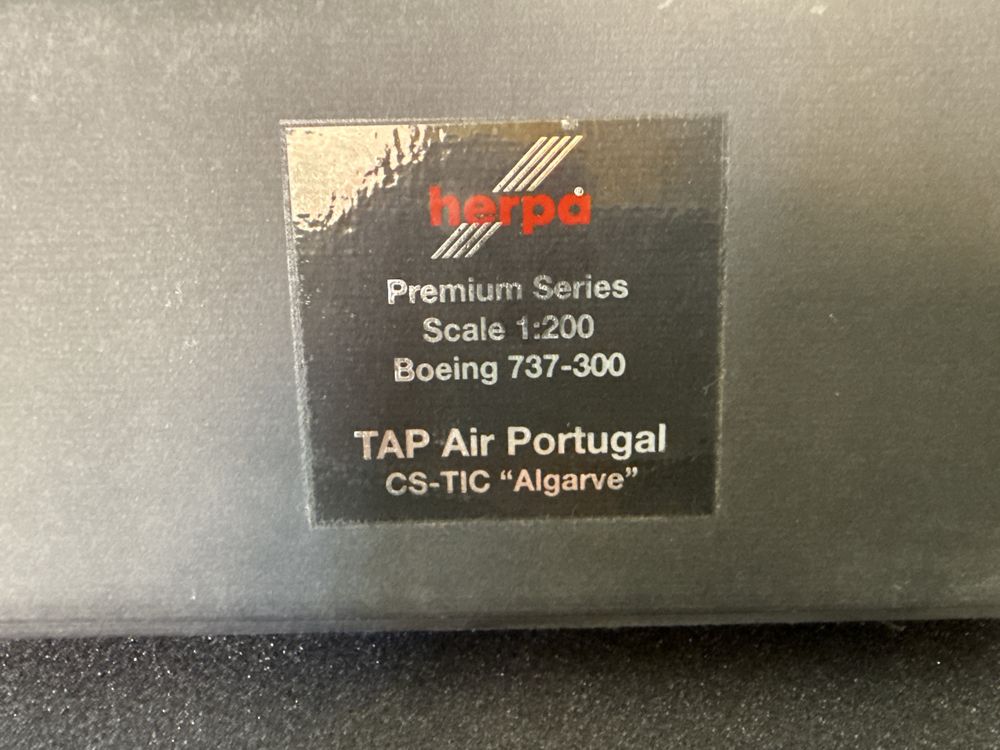 Boeing 737-300 TAP Algarve Herpa premium