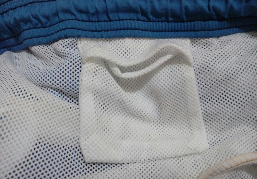 Оригінал Adidas вінтажні спортивні шорти