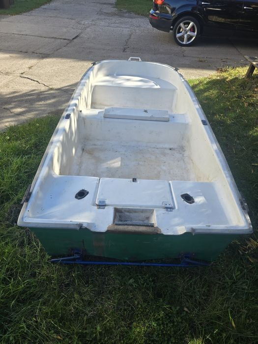 Łódka wędkarska lekka