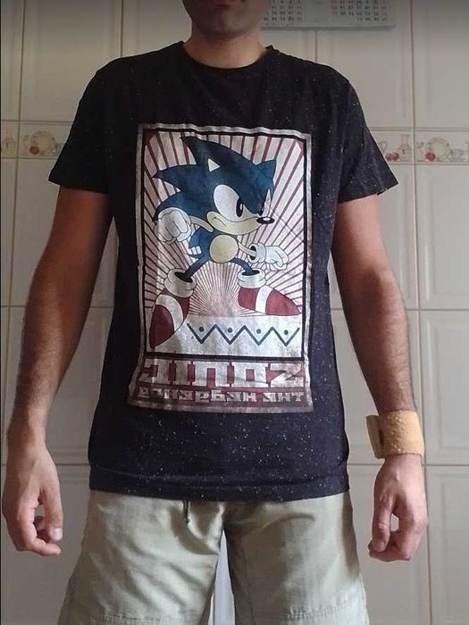 T Shirt Sonic the hedgehog Preta