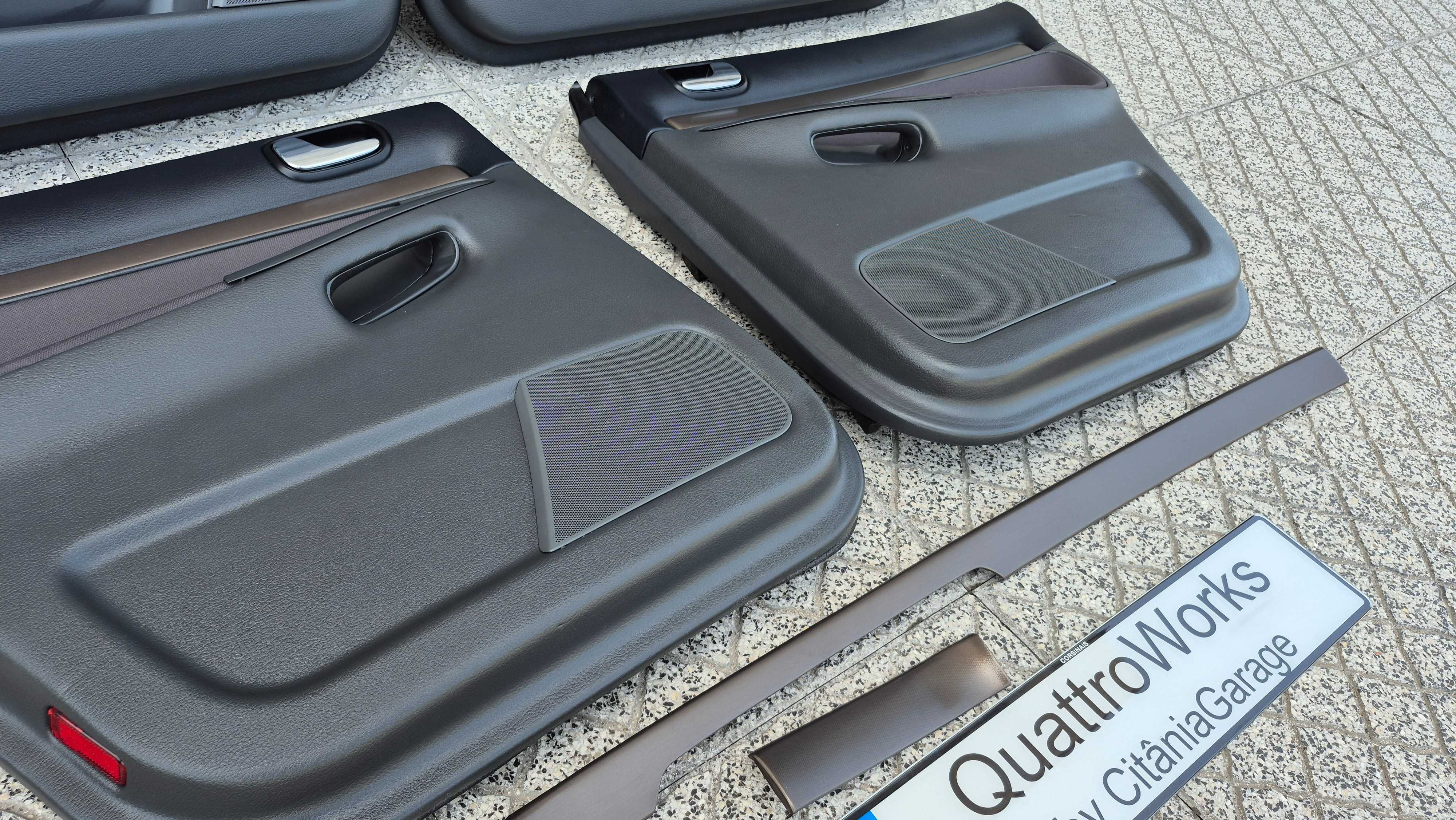 AUDI A4 B5(8D)-Quartelas Das Portas ESTOFADAS NOVAS + conjunto frisos