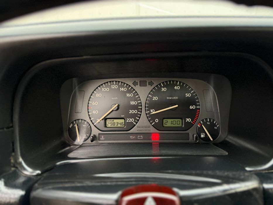 Volkswagen Vento 1.8 газ/бензин