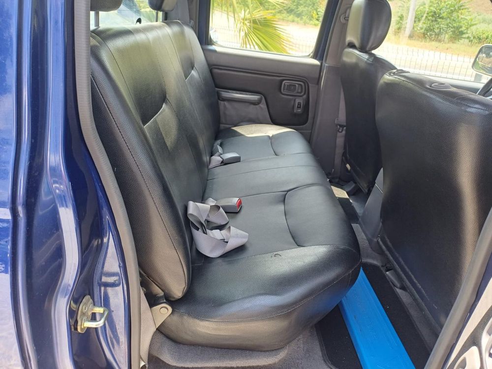 Nissan navara 2.5 133cv