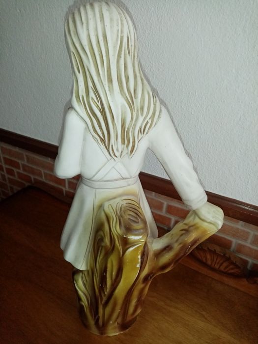 Boneca de Louça.