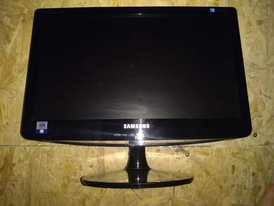 Monitor Samsung LCD 19