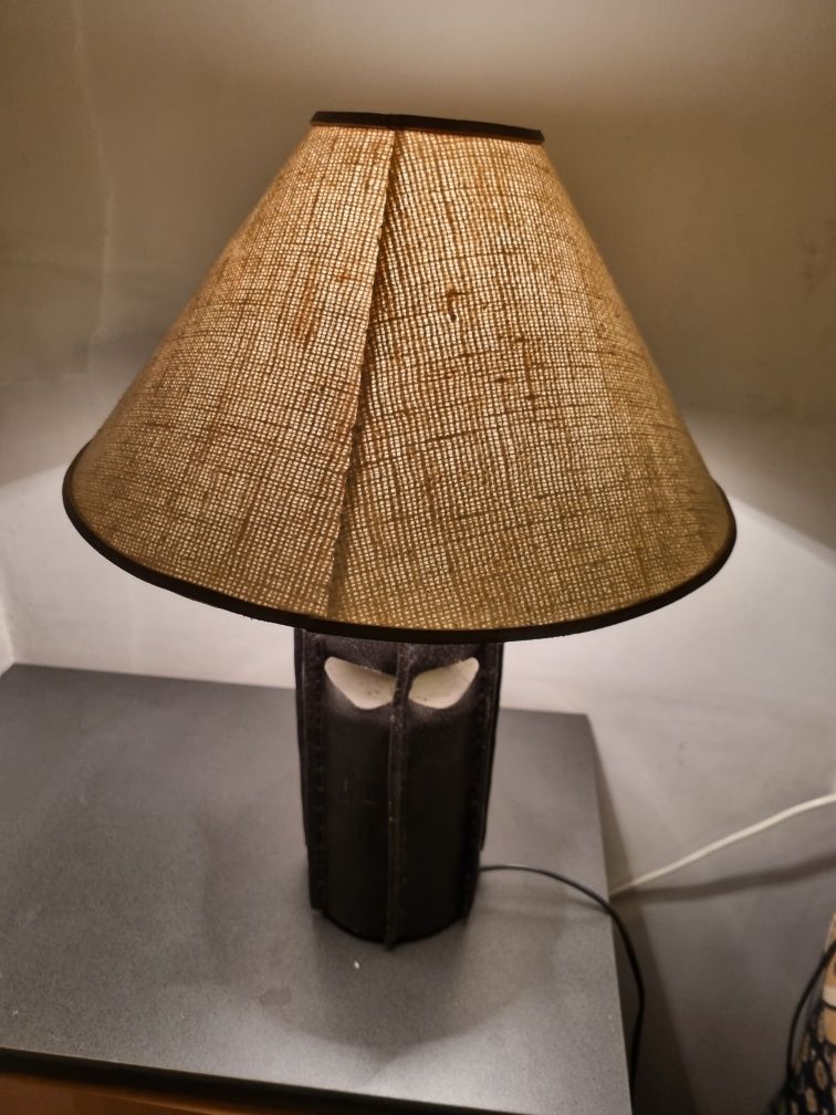 Lampa z abażurem