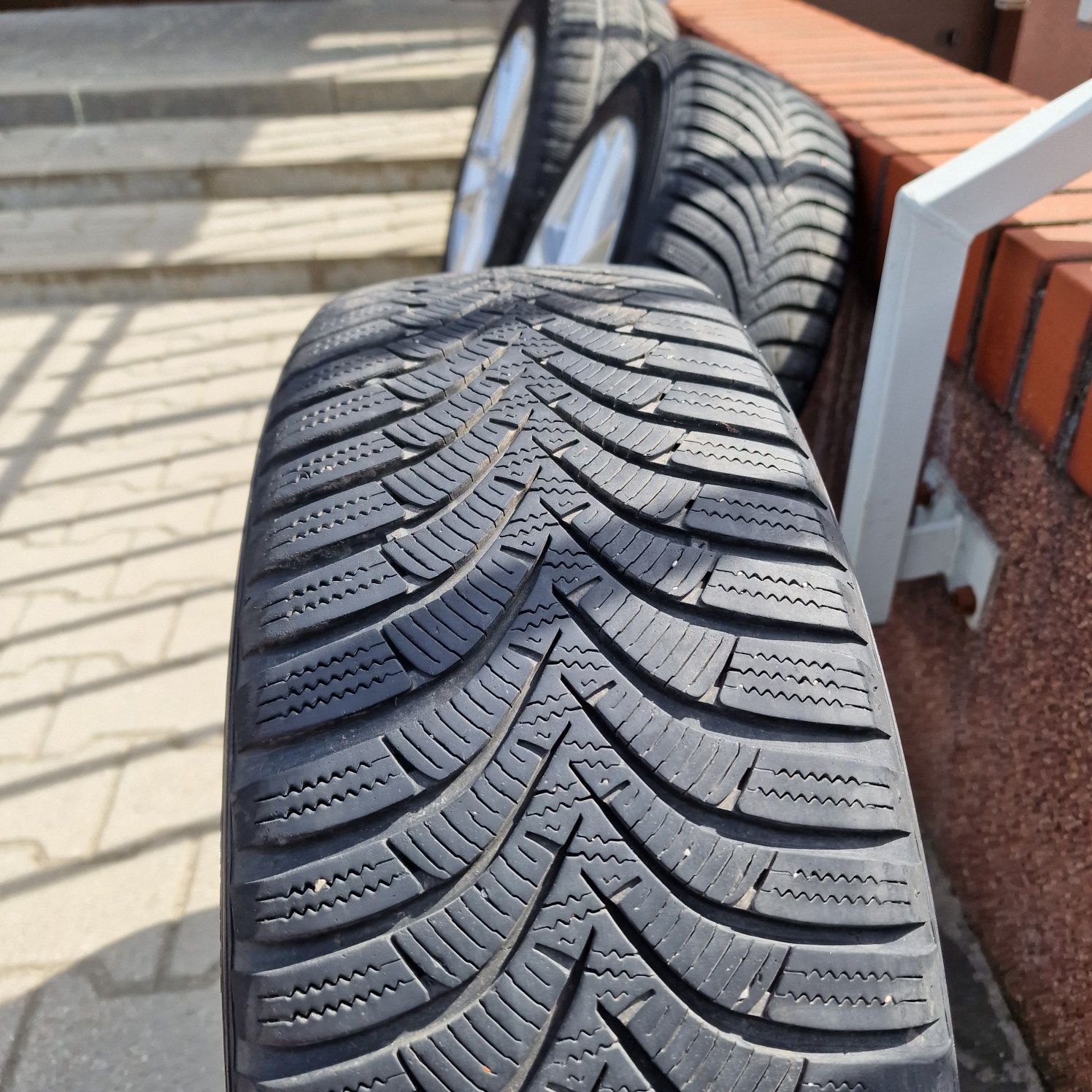 Komplet kól. Oryginalne felgi ford 5x108