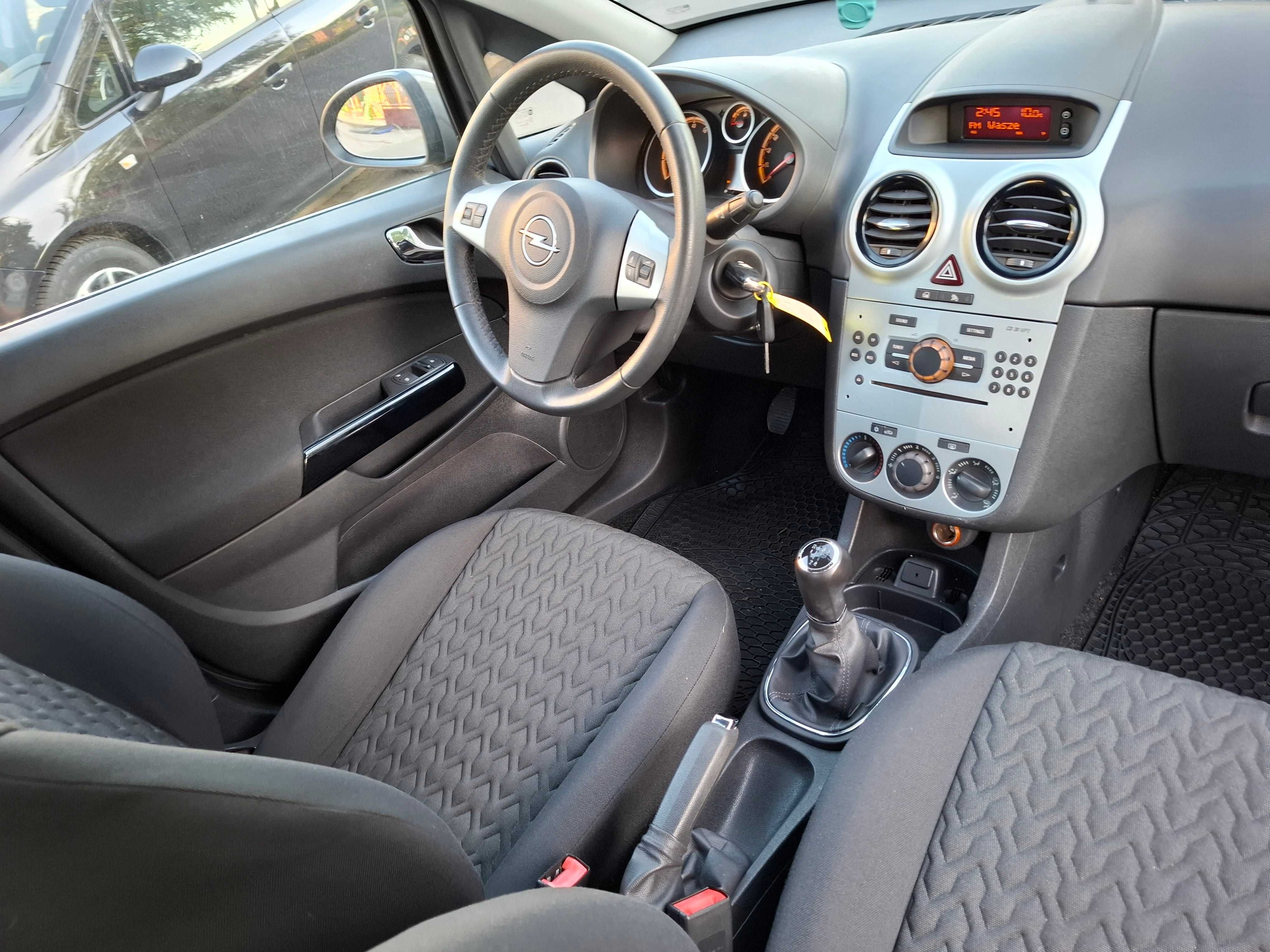 OPEL CORSA D 1.2 LIFT 2013 ROK KLIMA tempomat z Niemiec  serwis