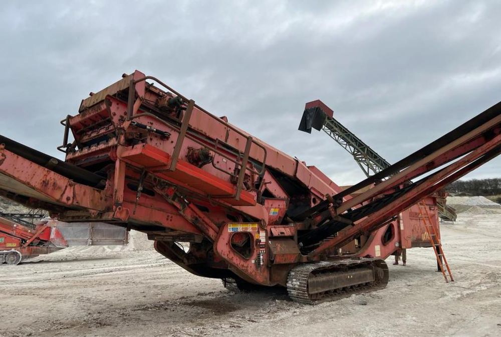 Przesiewacz Sandvik QA 140 Extec S -3