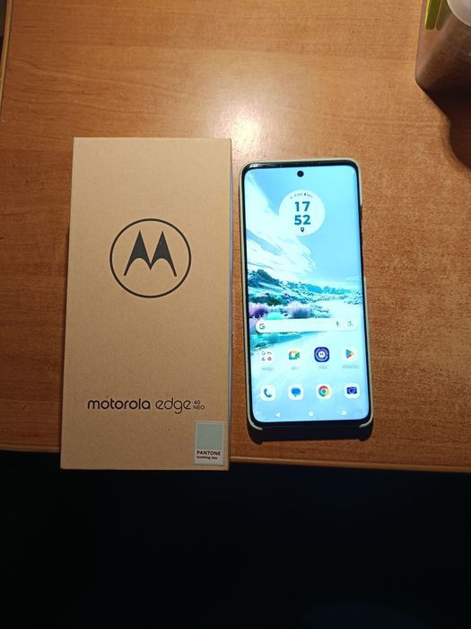 Sprzedam telefon Motorola edge 40 neo