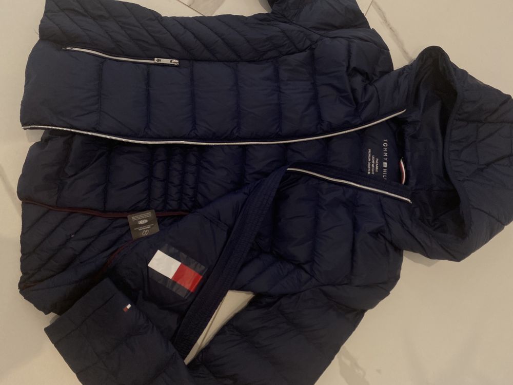 Курточка Tommy hilfiger