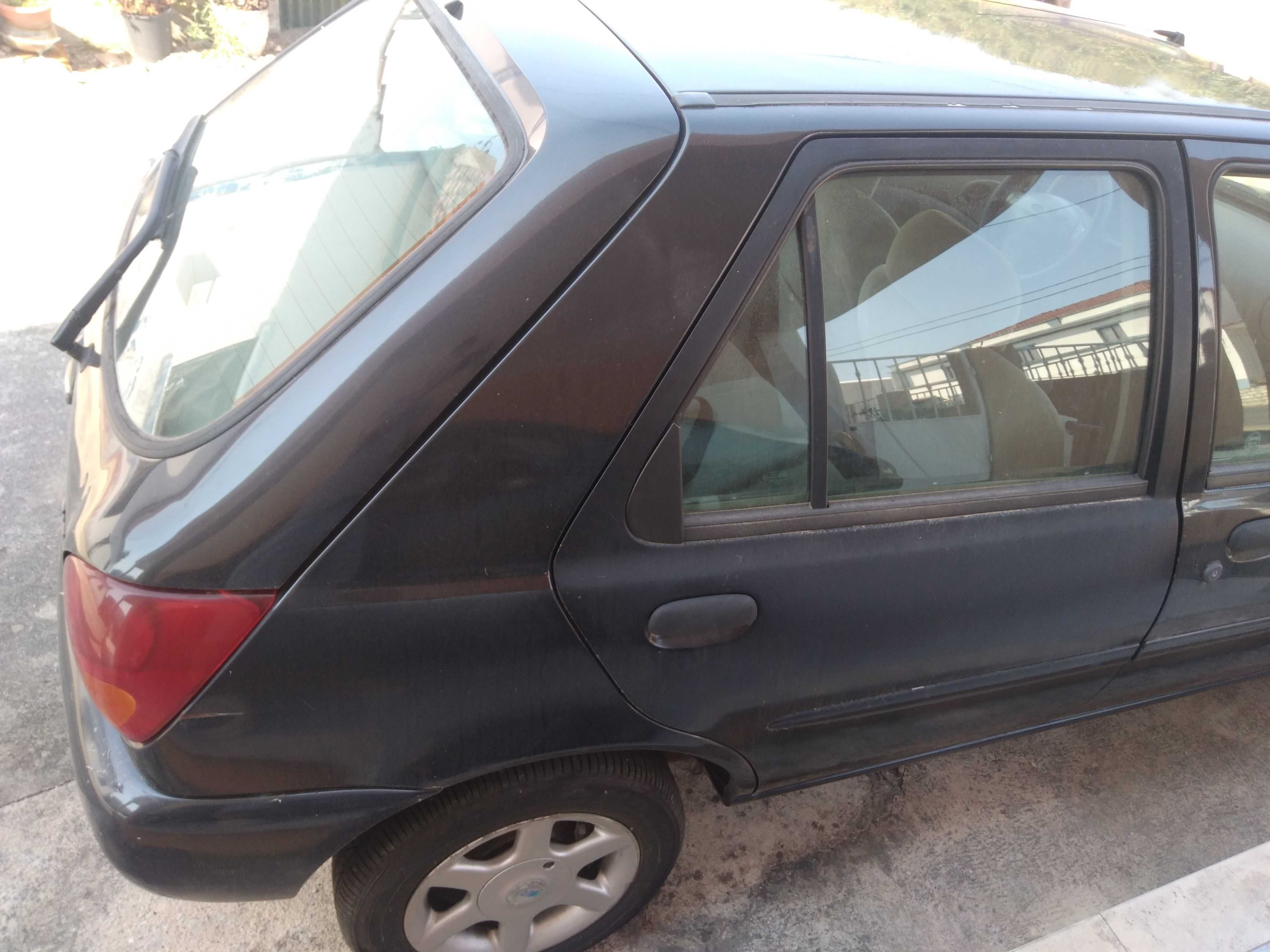 Ford fiesta gasolina 5 portas