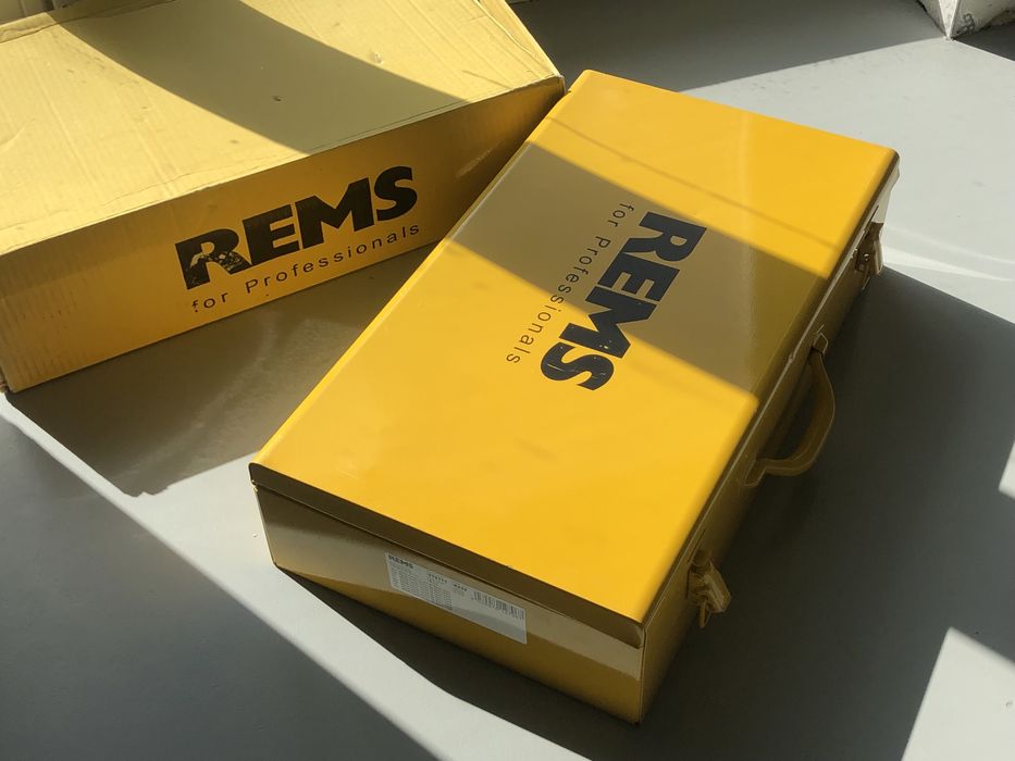 Zaciskarka do rur  Rems. NOWA 2025