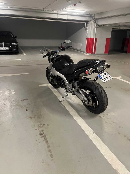 Suzuki GSR 600cm3