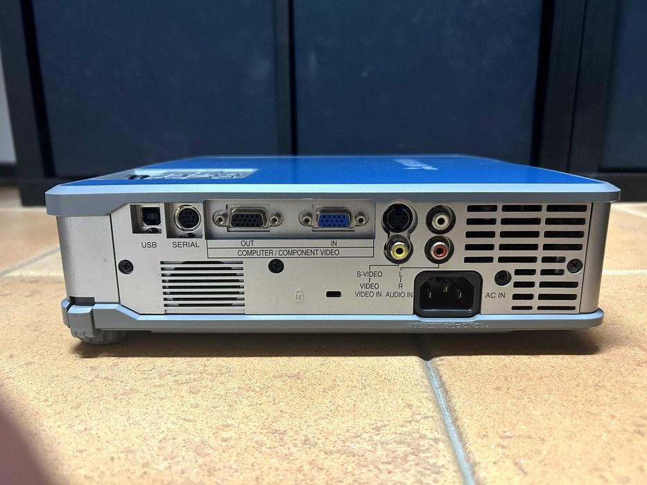 Projetor Video Mitsubishi SL4U