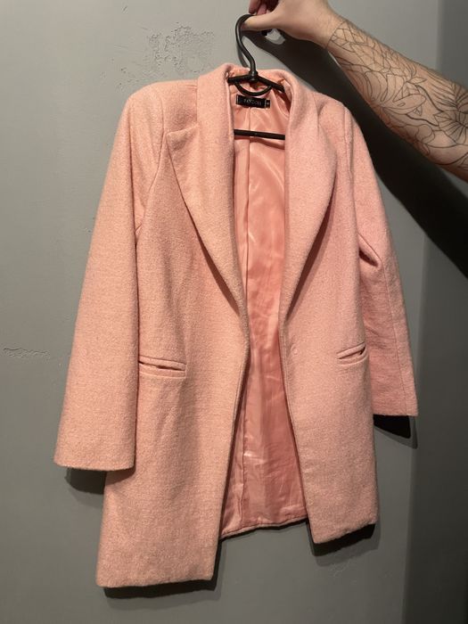 Жіноче пальто весна/осінь, рожеве, класичне 42р