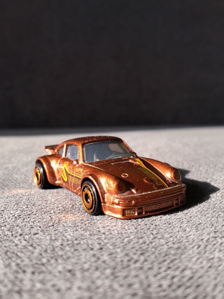 Hot Wheels Porsche 934 Turbo RSR