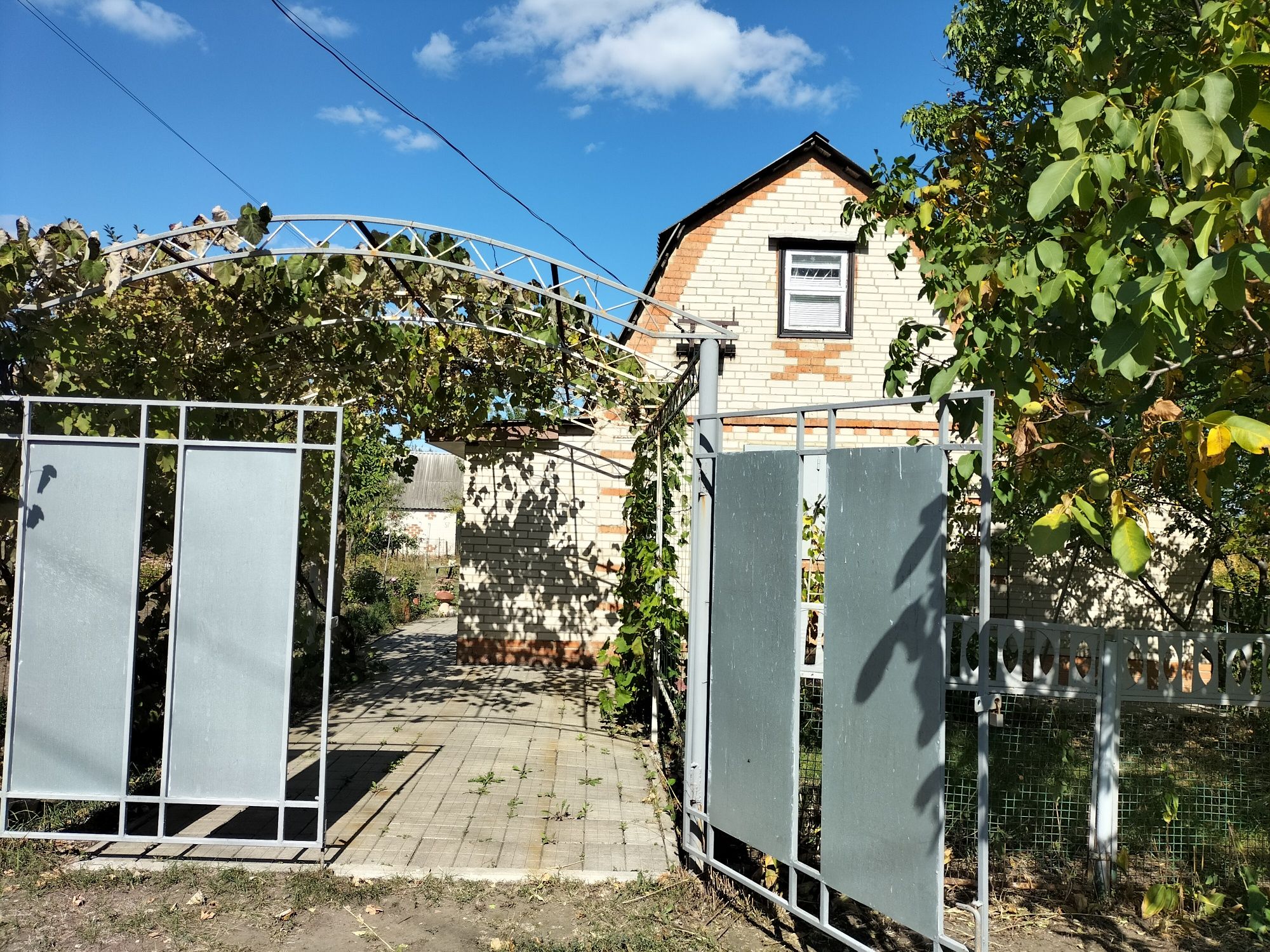 Продажа дачі В.Сироватка