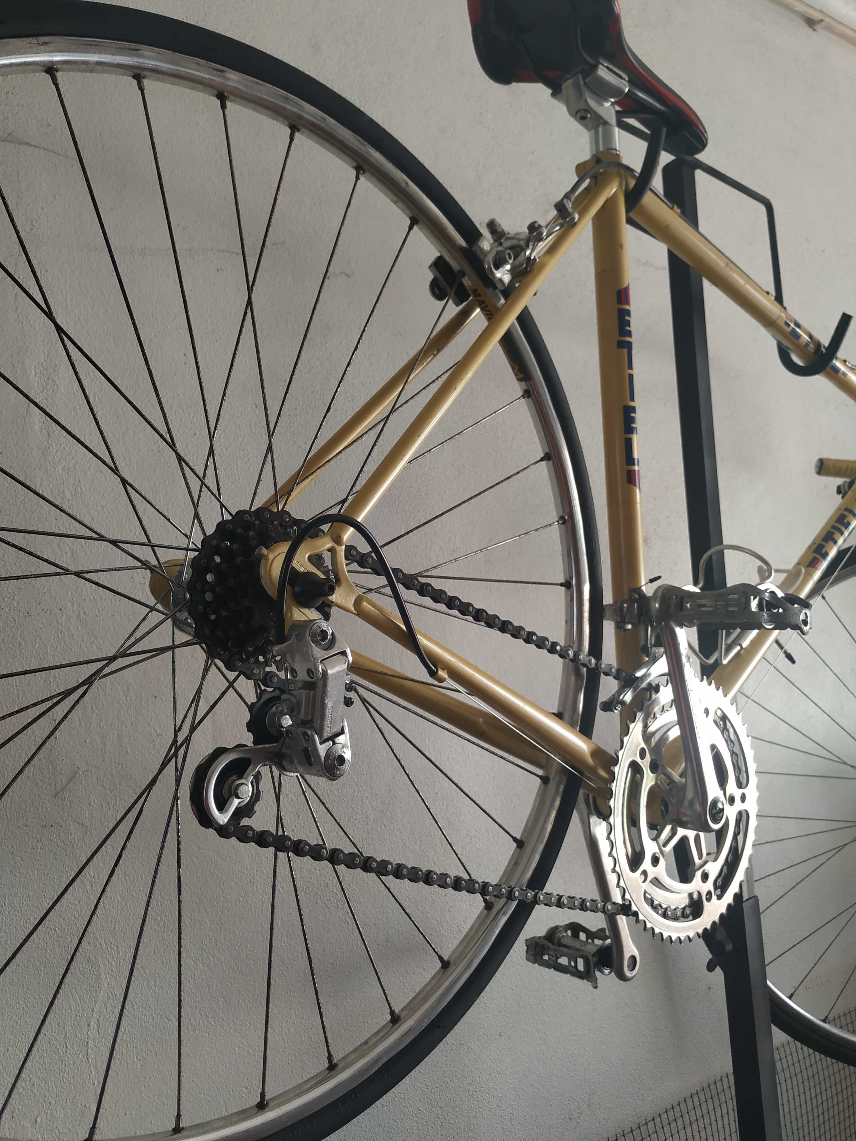 Vendo bicicleta de estrada antiga