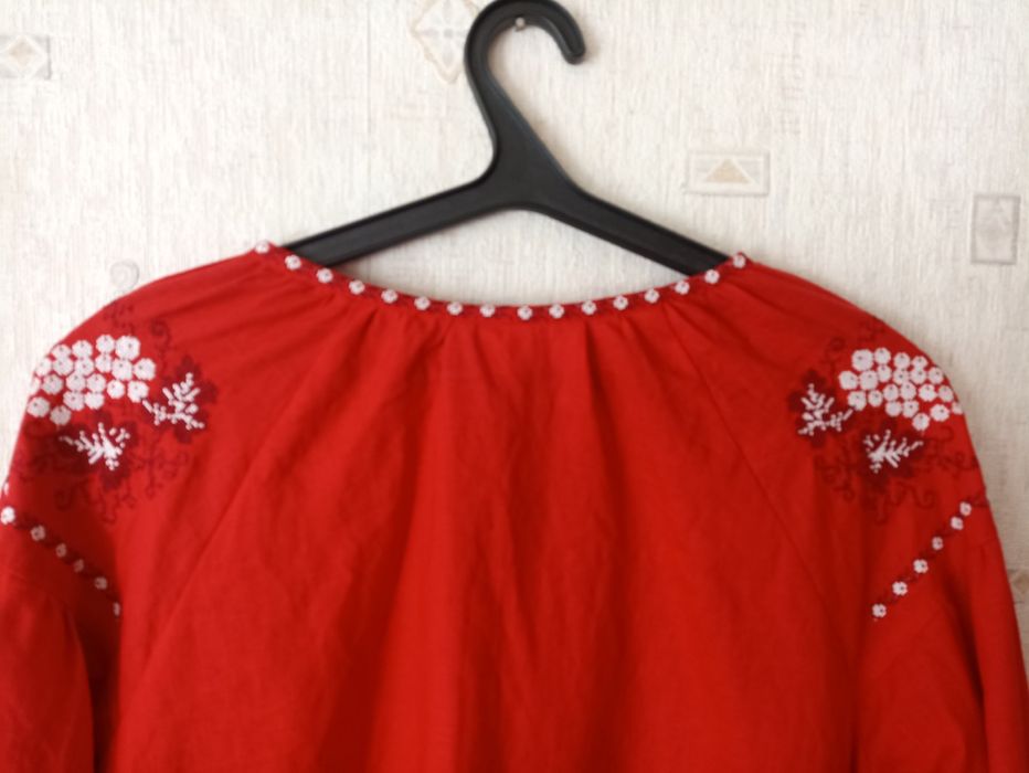 Вишиванка жіноча