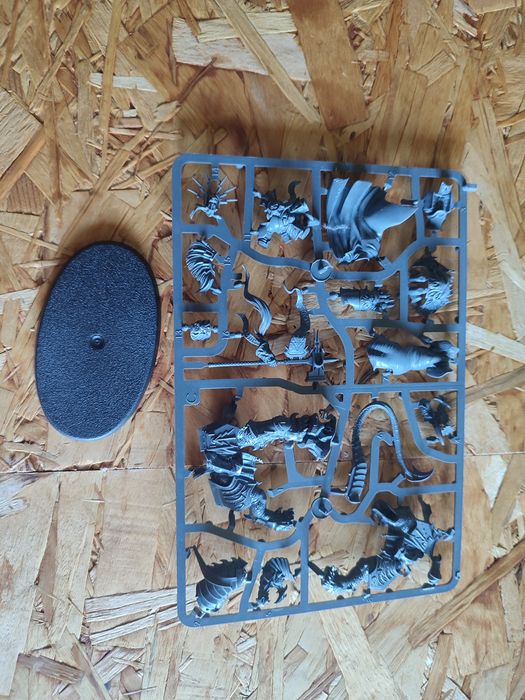 Lord Celestant on Dracoth - Age of Sigmar