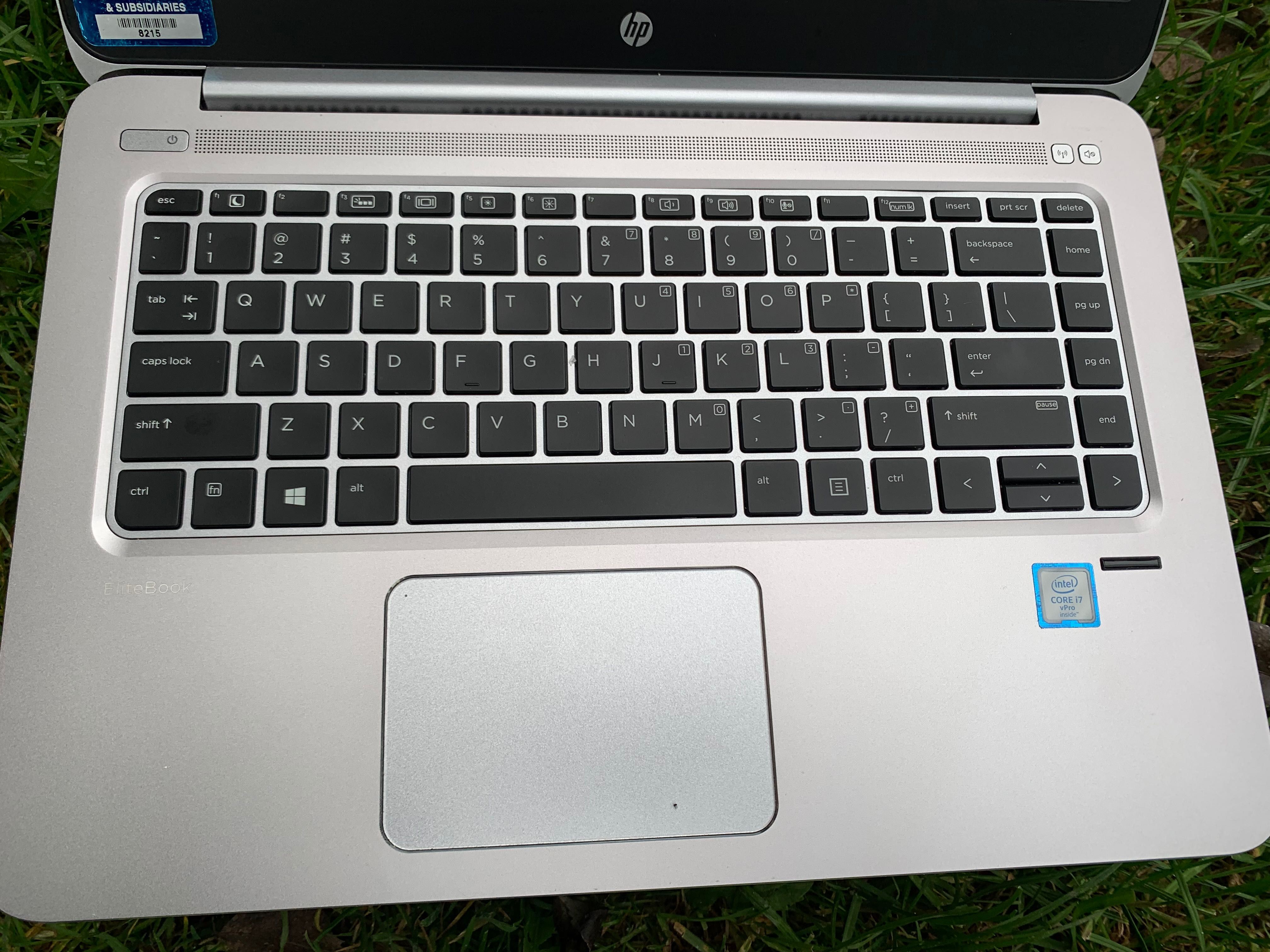 HP EliteBook 1040 G3 14" Core i7-6600U 2.6GHz 16GB 128GB SSD