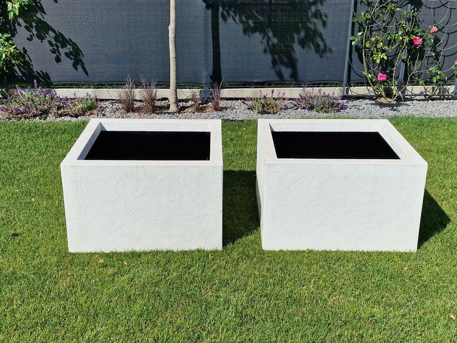 Donice ogrodowe bez dna styropianowe usztywniane siatką 70x70